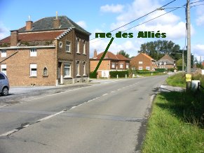 Vue du carrefour N55/Allis en venant d'Erquelinnes.